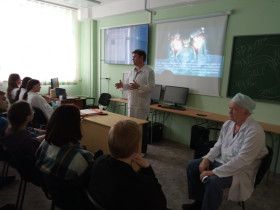 Участие МБОУ «СОШ №76» в конференции на кафедре госпитальной хирургии в КГБУЗ «ККБ».